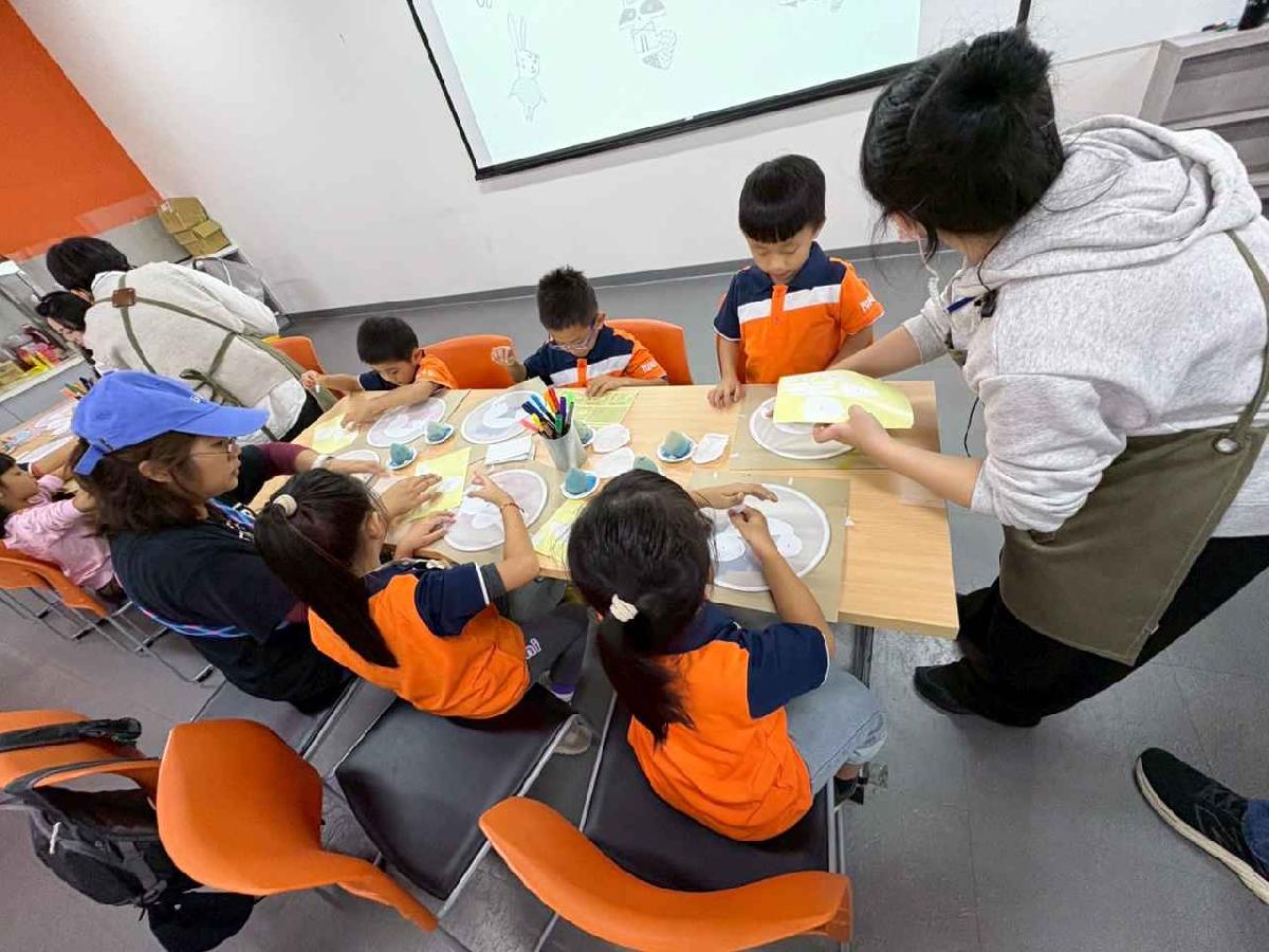 line_album_20251121想像力製造所_251127_78