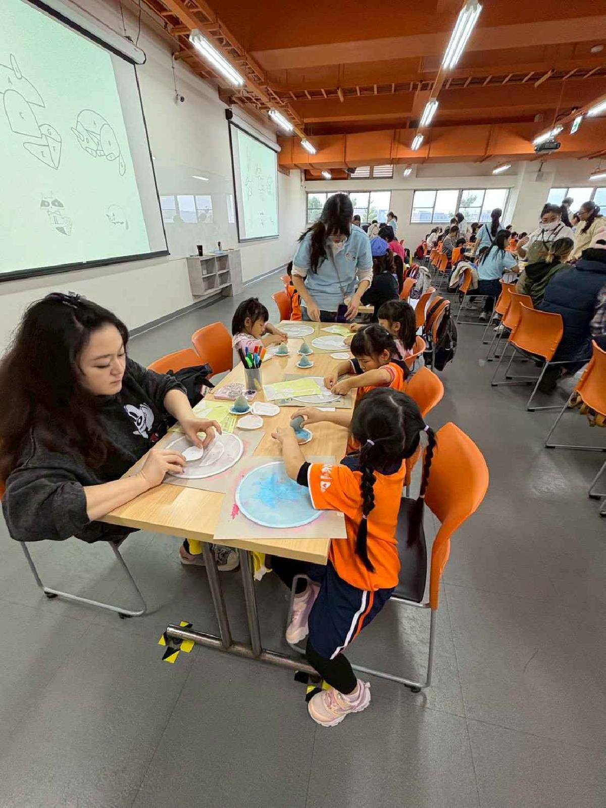 line_album_20251121想像力製造所_251127_81