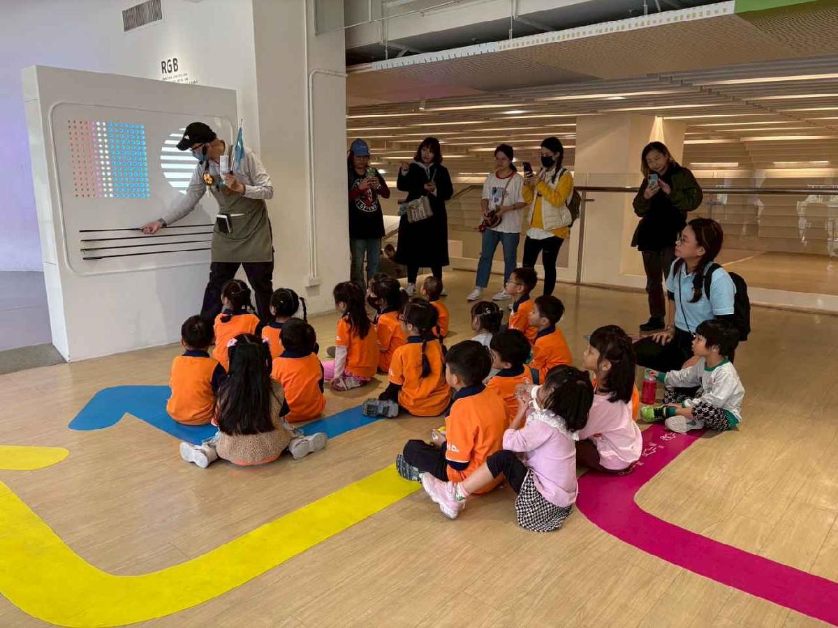 line_album_20251121想像力製造所_251127_141