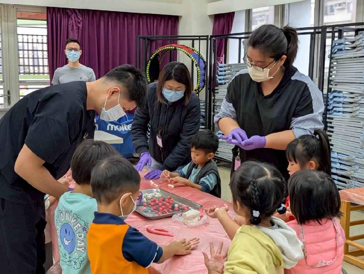 line_album_20251219冬至搓湯圓_251219_46