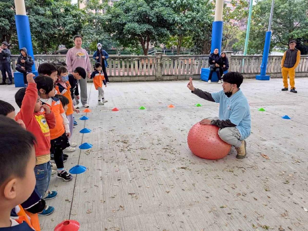 line_album_114-1南榮+南興高峰活動_251230_7